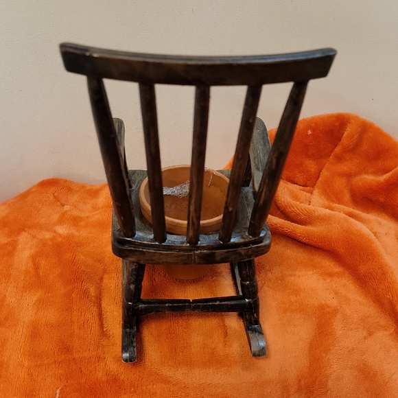 Rustic Wooden Mini-Chair with Small Pot - Picture 3 of 11
